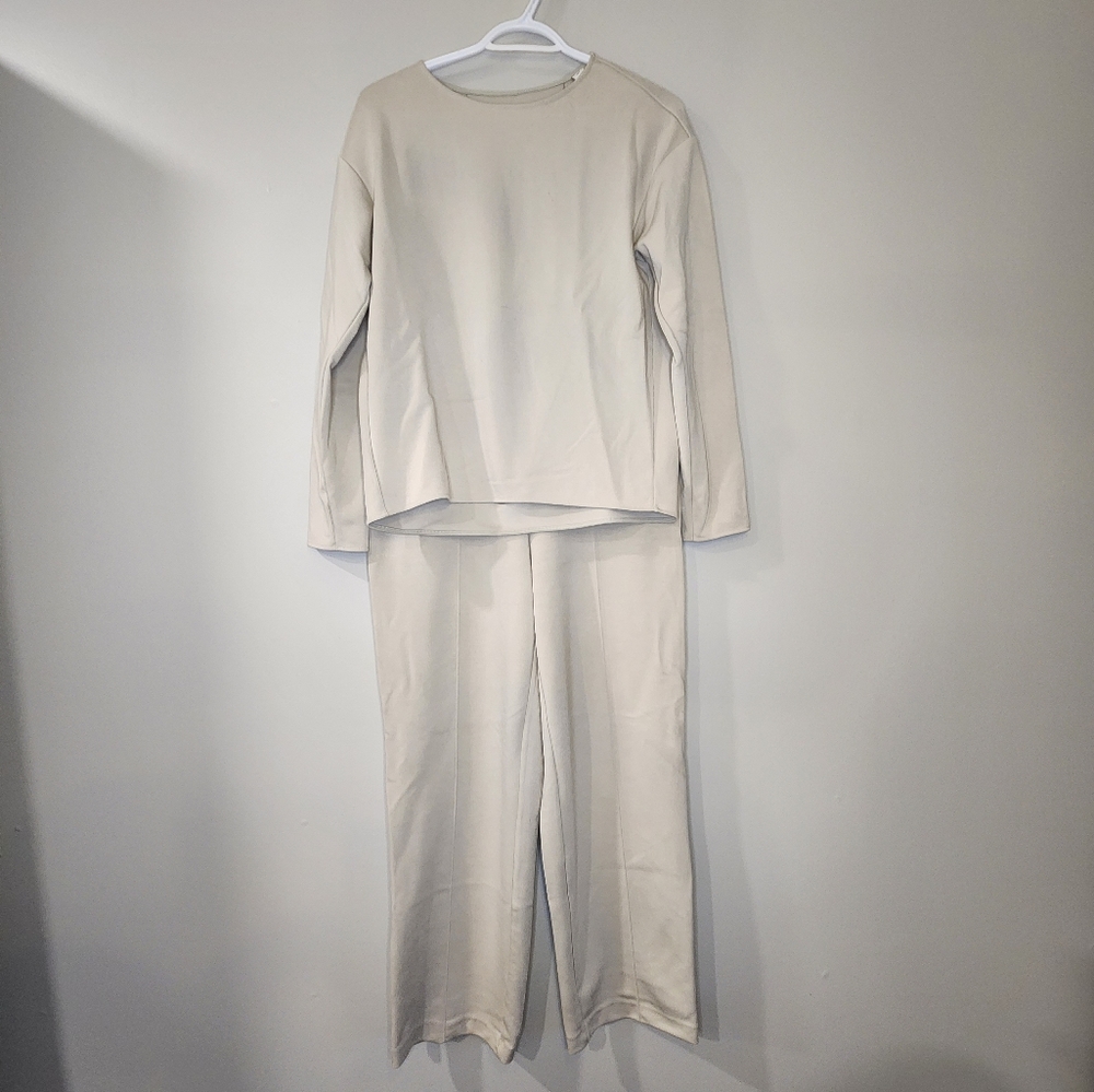 Uniqlo Matching Set Top and Bottom